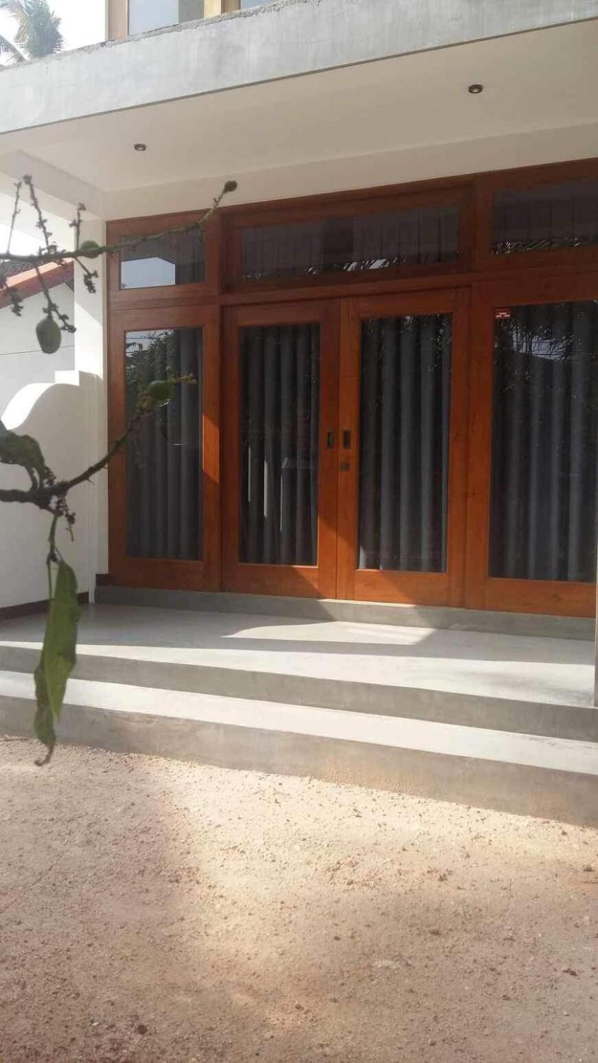 New Ocean Breeze Madiha Hotel Matara Bagian luar foto