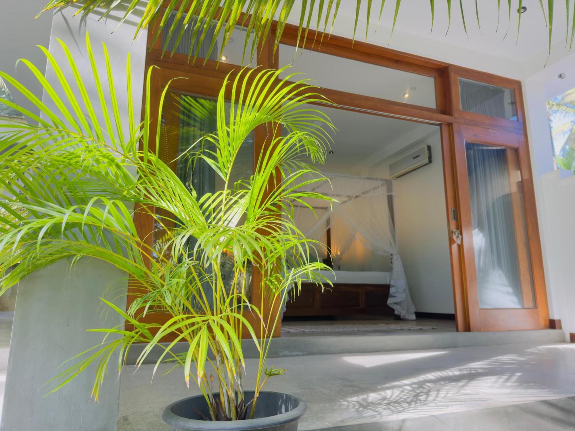 New Ocean Breeze Madiha Hotel Matara Bagian luar foto